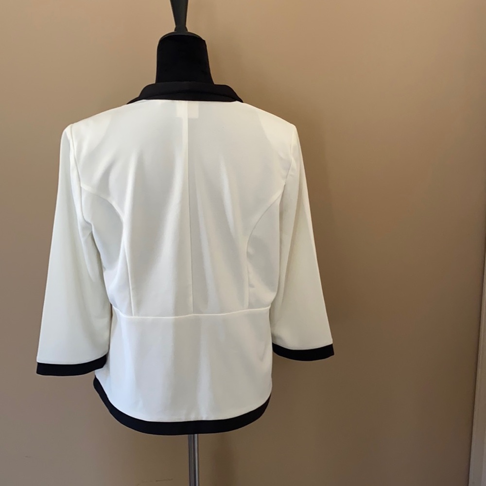 Jacket - Picture 3 of 3